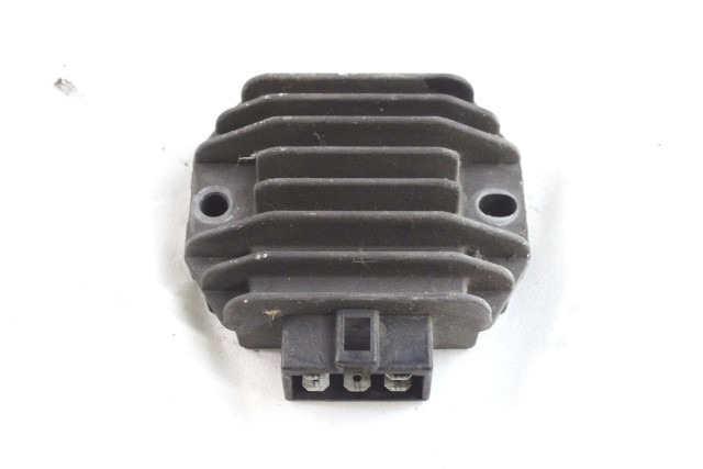 PIAGGIO HEXAGON 180 4T 58090R5 REGOLATORE DI TENSIONE 02 - 03 RECTIFIER