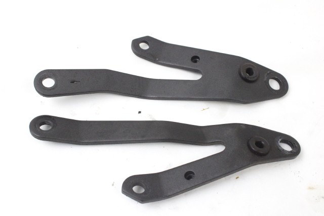 KAWASAKI Z 900 321900844 321900843 SUPPORTI MOTORE ZR900F 2023 ENGINE BRACKETS 321900726 321900725