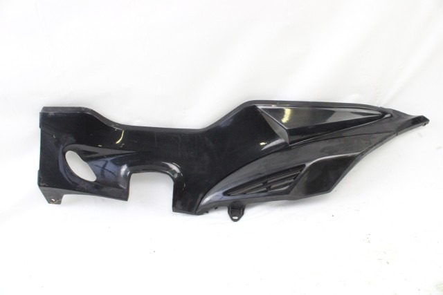 SUZUKI BURGMAN AN 400 4818114F10 FIANCHETTO SPOILER SOTTOSCOCCA SINISTRA 99 - 00 LEFT SIDE UNDERBODY FAIRING SEGNI DI USURA