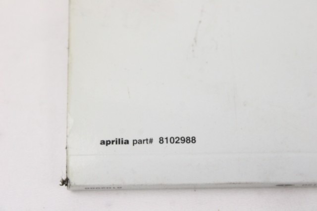 APRILIA SCARABEO 150 8102988 LIBRETTO USO E MANUTENZIONE 99 - 02 OWNER'S MANUAL