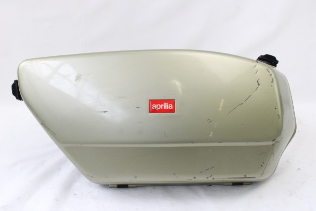 APRILIA SCARABEO 200 BORSA BAULETTO DESTRA 01 - 04 RIGHT SIDE BAG SEGNI DI USURA