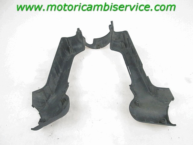 DASHBOARD COVER / HANDLEBAR OEM N. 1-000-297-863 GEBRAUCHTTEIL  SCOOTER MALAGUTI MADISON T 150 (1999-2001) HAUBRAUM, 150 cc ERSTZULASSUNG 2000