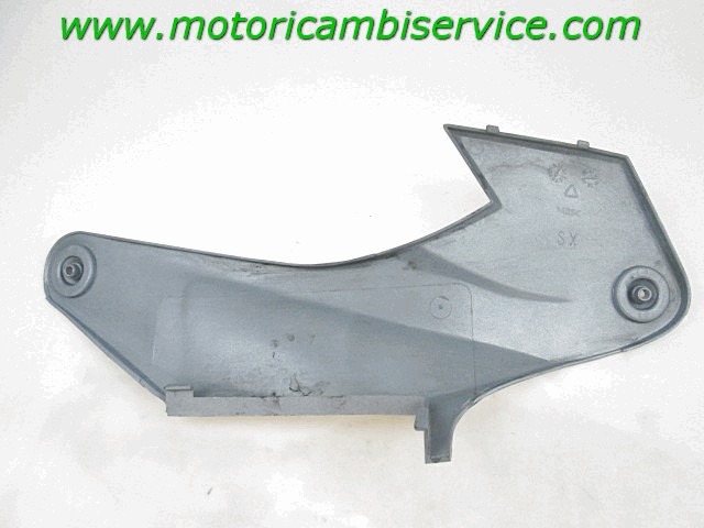 SEITENVERKLEIDUNG OEM N. 1-000-297-015 GEBRAUCHTTEIL  SCOOTER MALAGUTI MADISON T 150 (1999-2001) HAUBRAUM, 150 cc ERSTZULASSUNG 2000